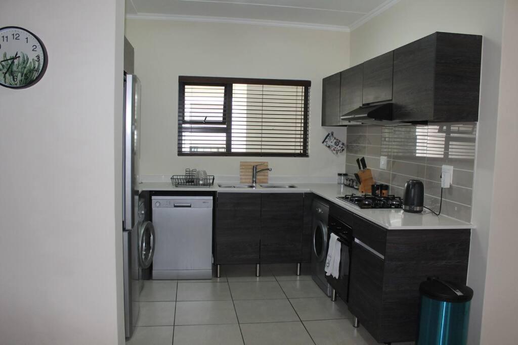 Appartement Deep Blue 2 Bed In An Estate Johannesburg
