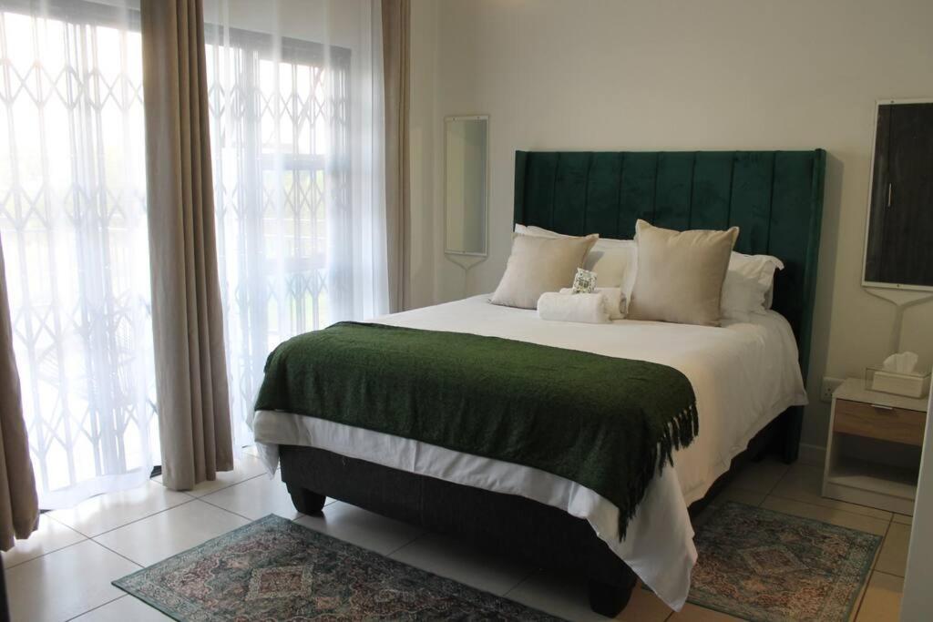 Appartement Deep Blue 2 Bed In An Estate *